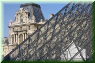 Louvre Pyramide